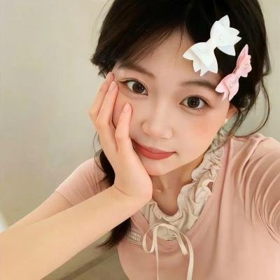 一打亲上亲 海报
